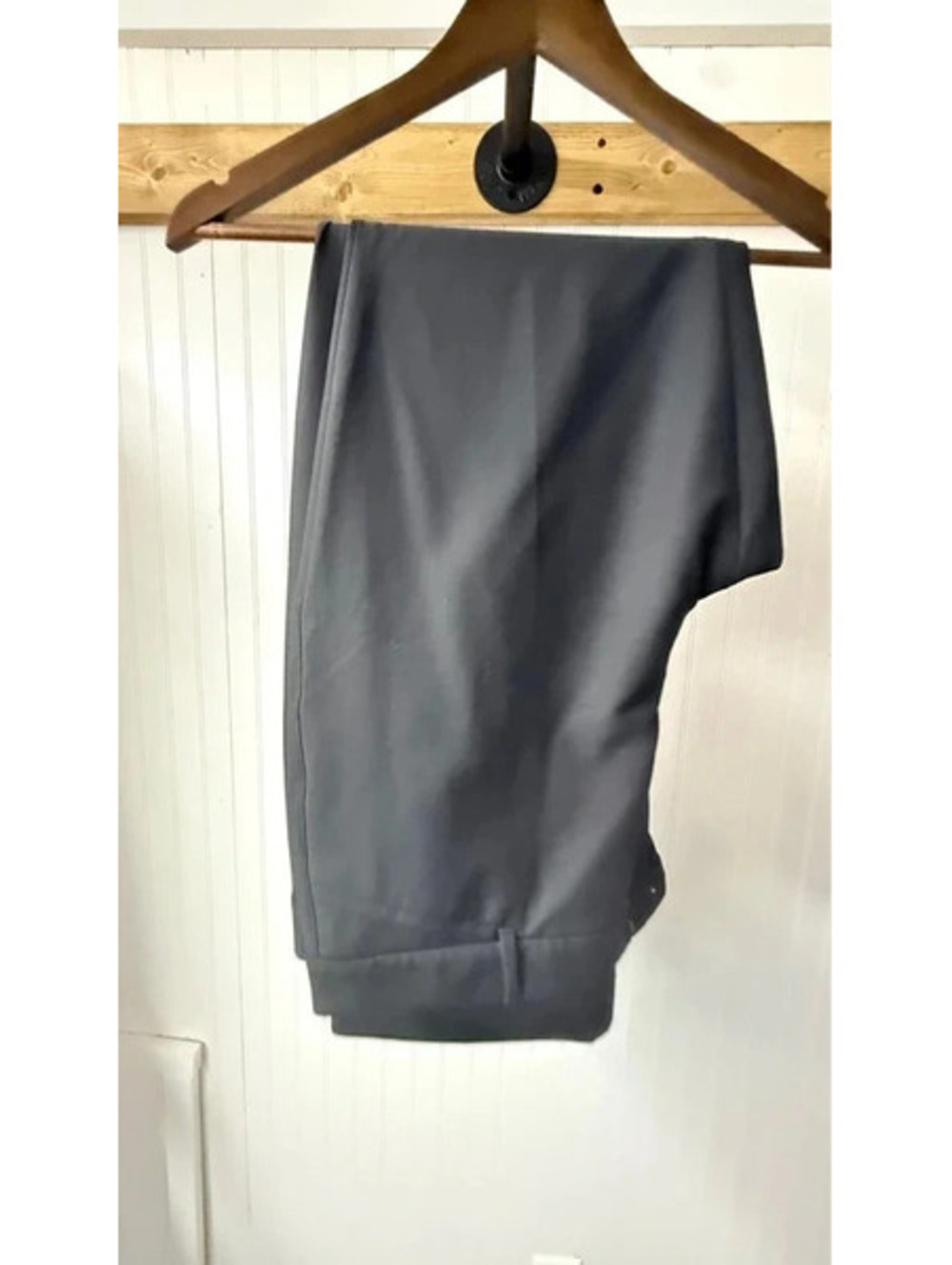 White House black market ladies dress pants size 14 black career business casual